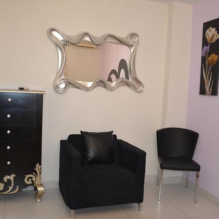 אליקאנטה Hostal Mont Royal מראה חיצוני תמונה